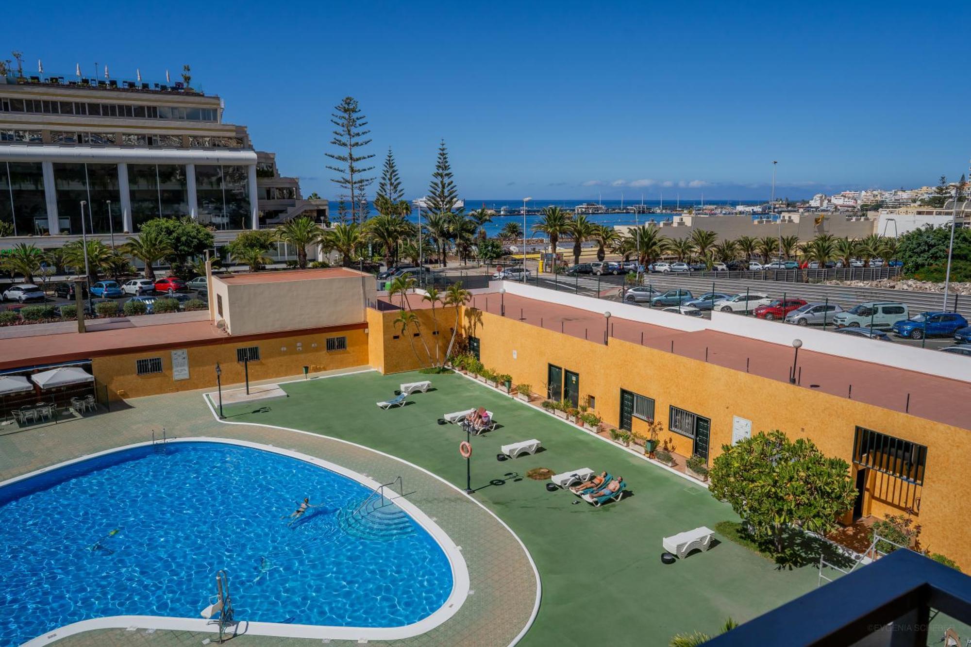 Apartments In Los Cristianos, Tenerife, Canary Islands Los Cristianos  Ngoại thất bức ảnh